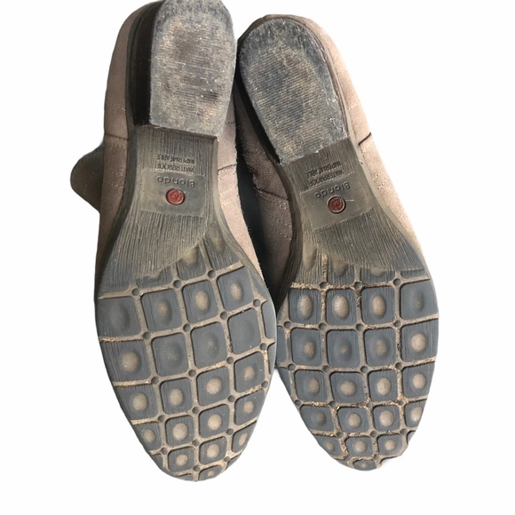 Blondo Waterproof Suede Bootie - Picture 6 of 9